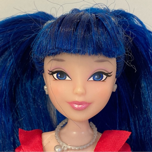 Jakks Pacific Winx Club 2012 Musa Rock Concert Collection Doll Fairy Pixie - Picture 5 of 12